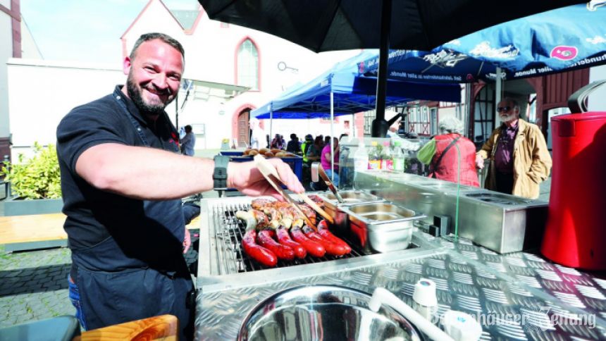 Mit dem Grillfahrrad auf dem Marktplatz Babenhäuser Zeitung